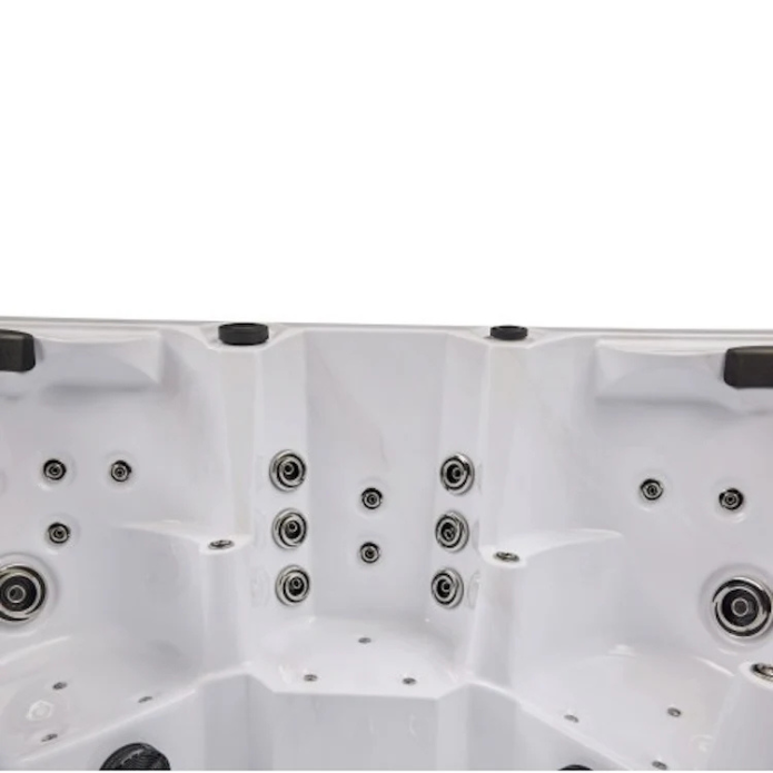 Luxury Spas Galley 5-Person Hot Tub
