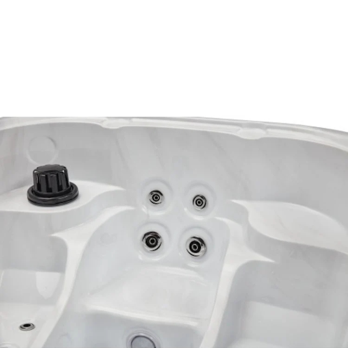 Luxury Spas Largo 3-Person Hot Tub