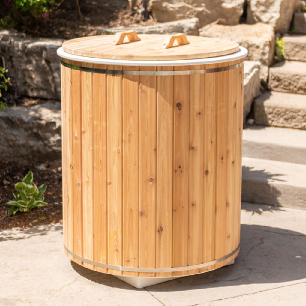 Dundalk LeisureCraft Arctic Plunge Tub