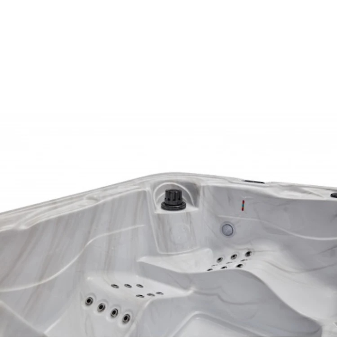 Luxury Spas Estes 5-Person Hot Tub