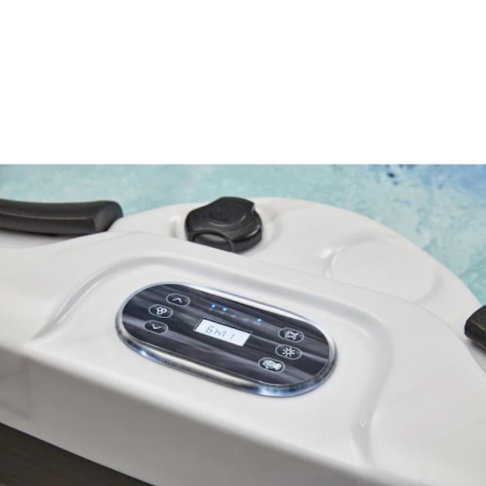 Luxury Spas Largo 3-Person Hot Tub