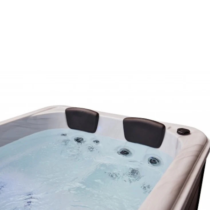 Luxury Spas Riley 3-Person Hot Tub