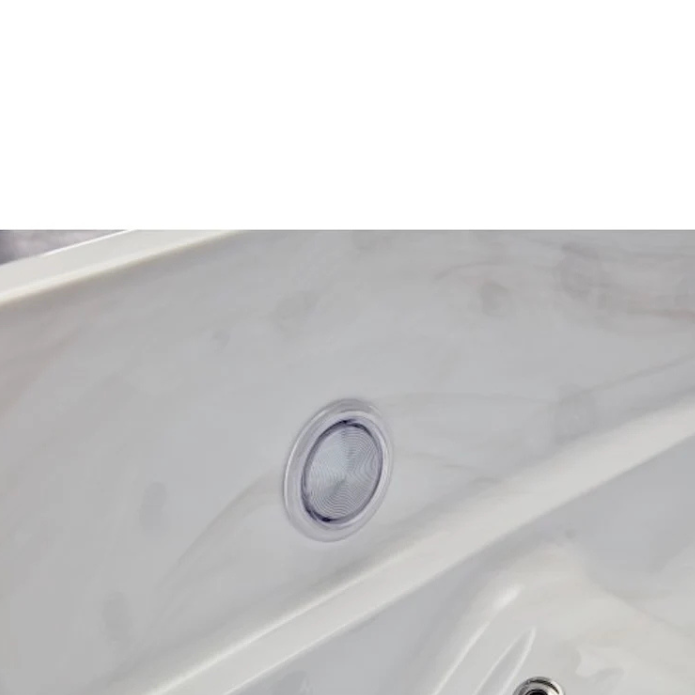 Luxury Spas Riley 3-Person Hot Tub