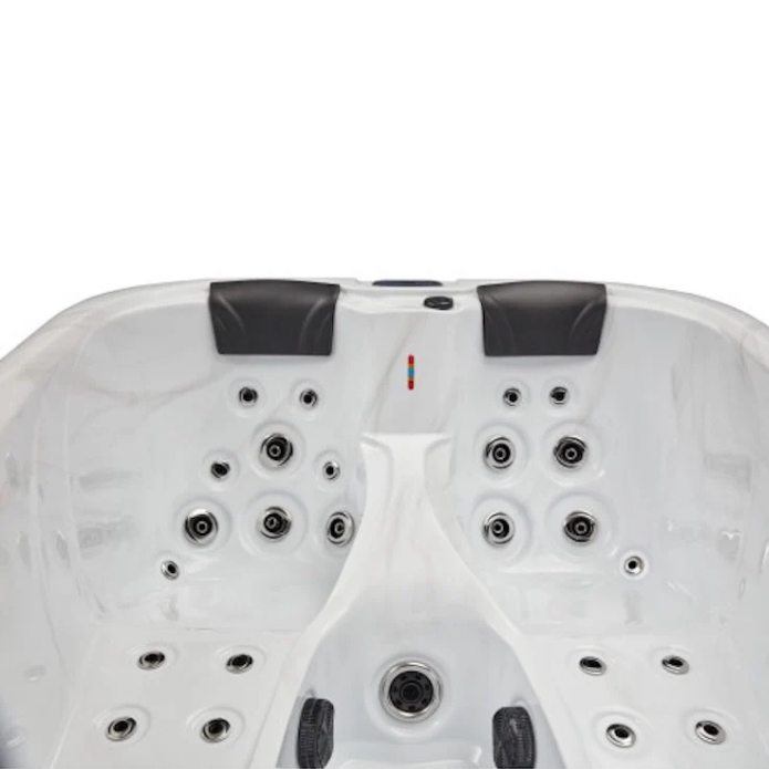 Luxury Spas Largo 3-Person Hot Tub