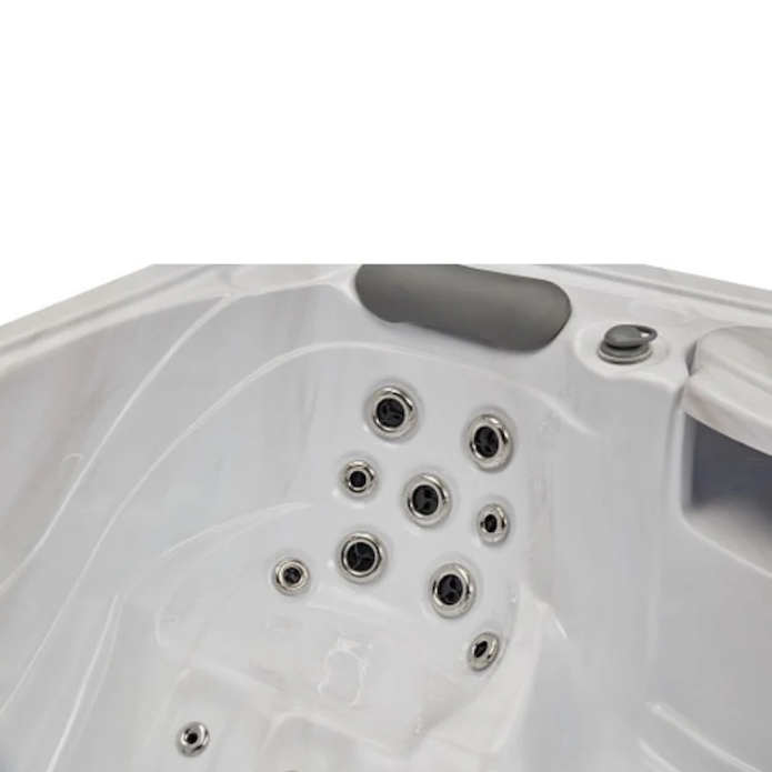 Luxury Spas Casey 3-Person Hot Tub