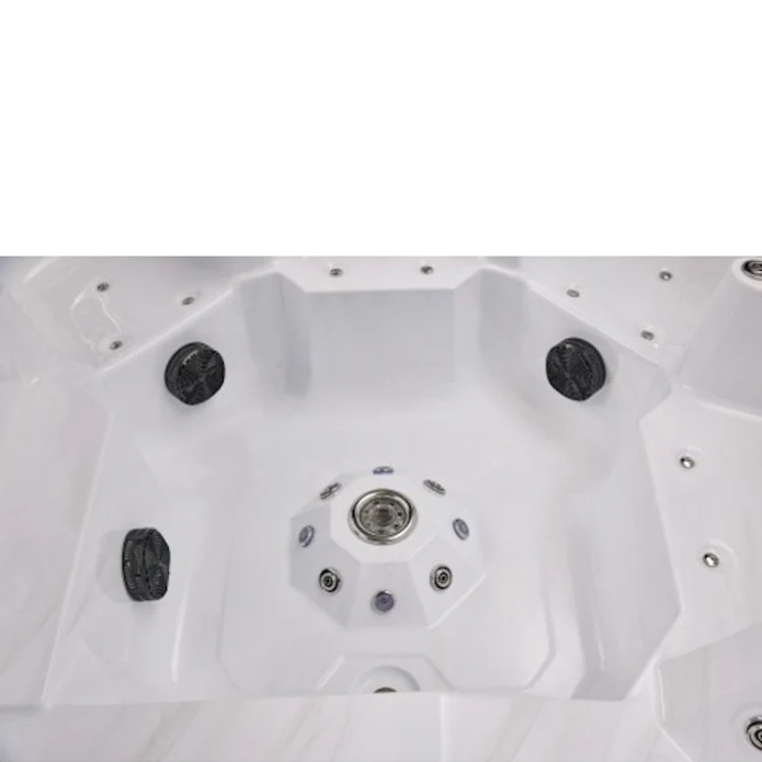Luxury Spas Galley 5-Person Hot Tub