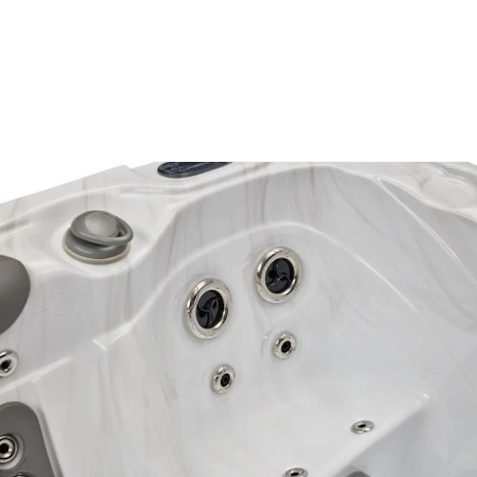 Luxury Spas Casey 3-Person Hot Tub