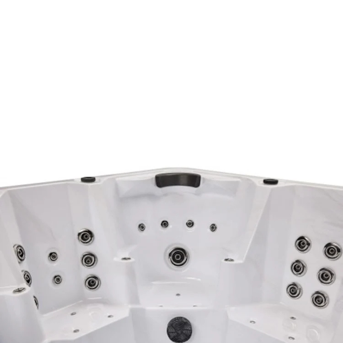 Luxury Spas Galley 5-Person Hot Tub